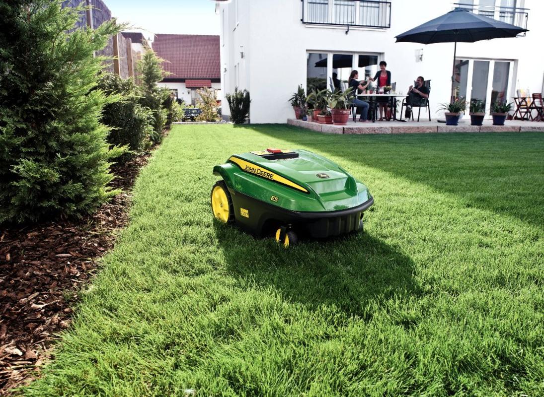 Robotic mowers, a growing market